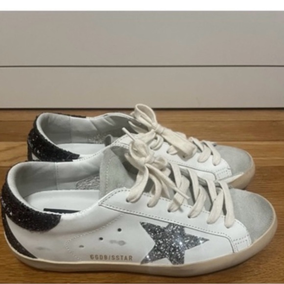 Golden Goose Super Star Sneakers - Picture 2 of 7